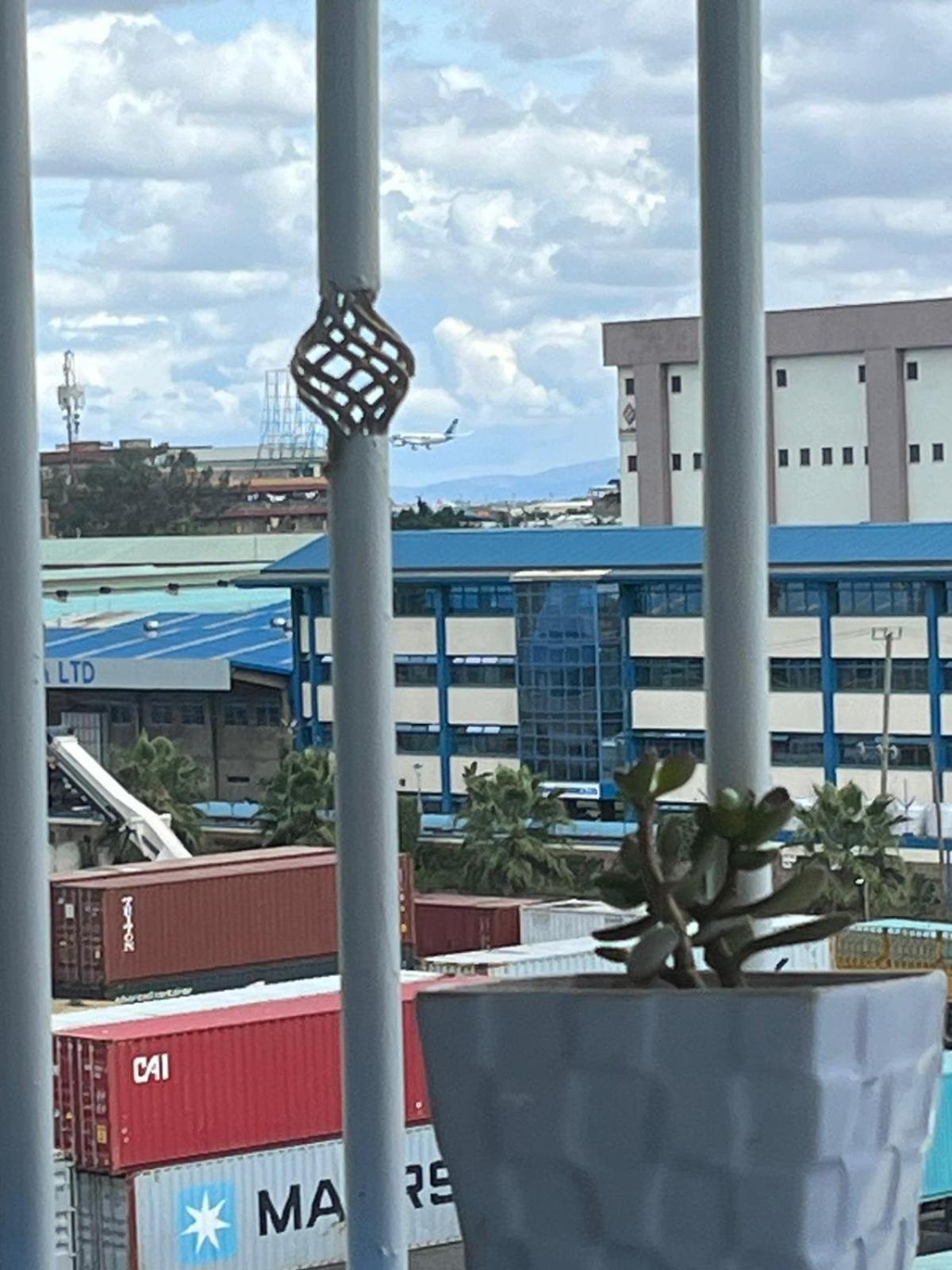 Tcr Residences At Kings Millennium- 3Bdrm Apts, All Ensuite, 7Km To Jki Airport, 7Km To Cbd Nairobi Bagian luar foto